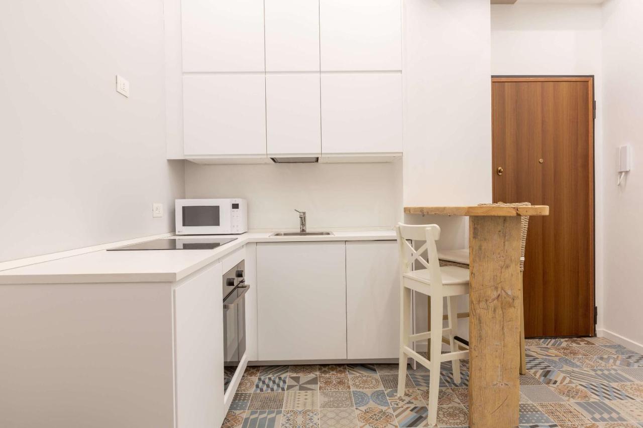 Moa43-Loreto-Duomo - Athens House - Luxury Милано Екстериор снимка