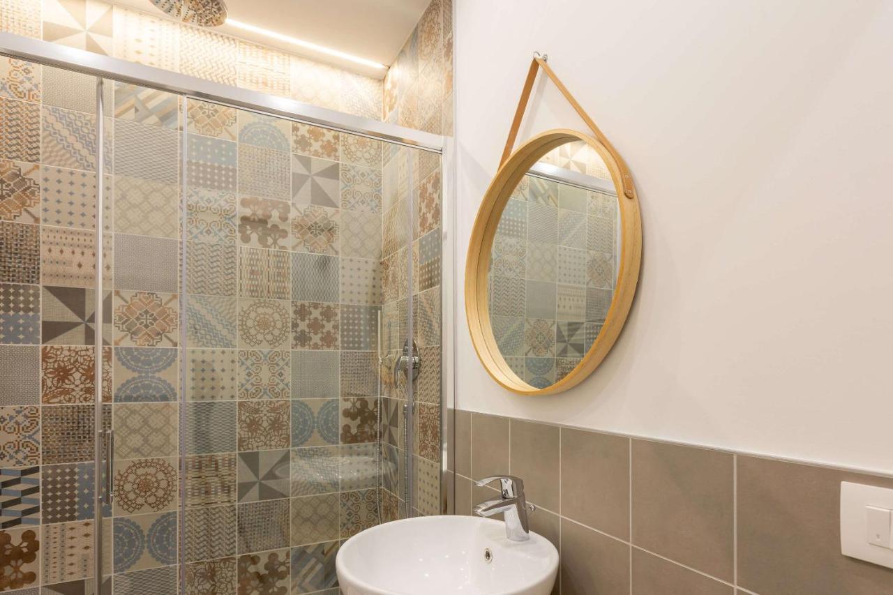Moa43-Loreto-Duomo - Athens House - Luxury Милано Екстериор снимка